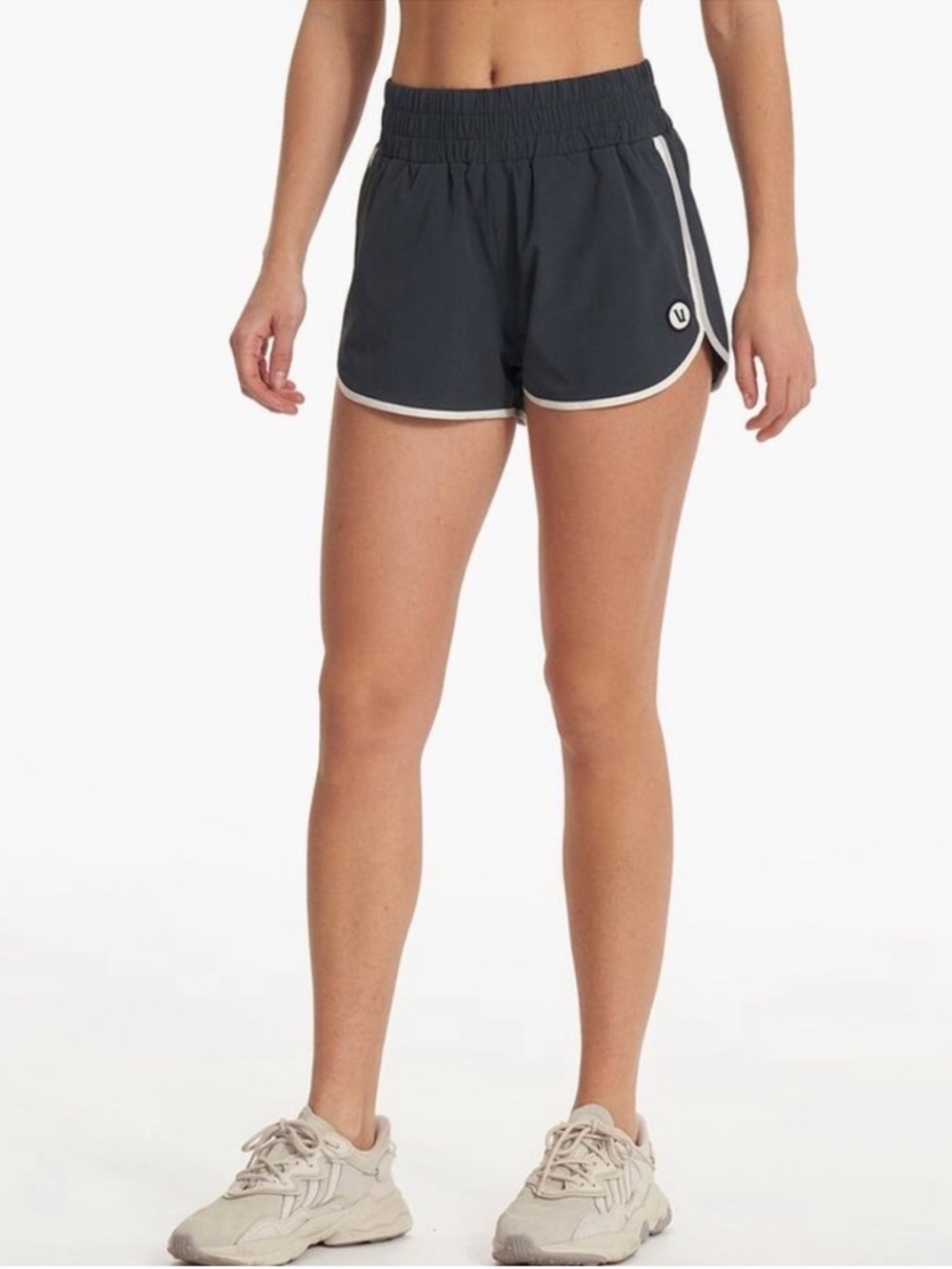 Vuori Women’s Charcoal Grey Cardiff Track Shorts Medium